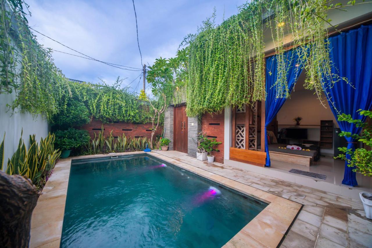 Villa Bluelove Seririt Banjar  المظهر الخارجي الصورة